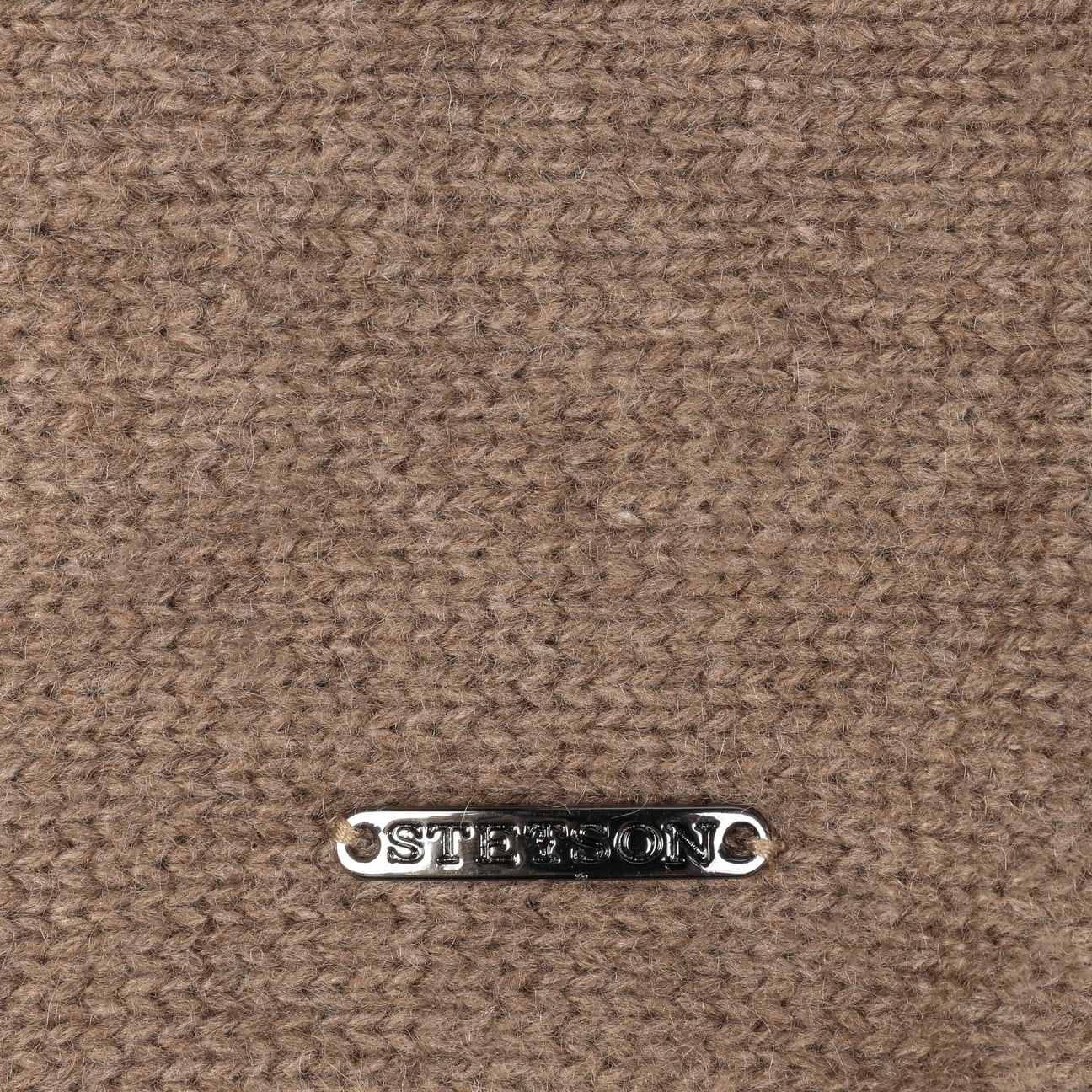 beige fonce