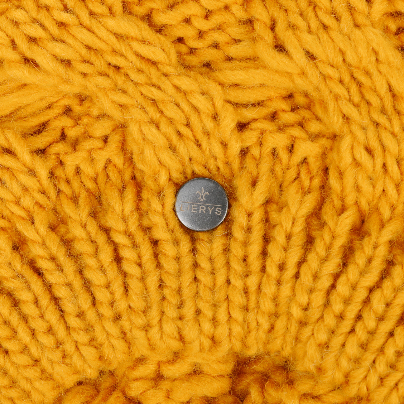jaune