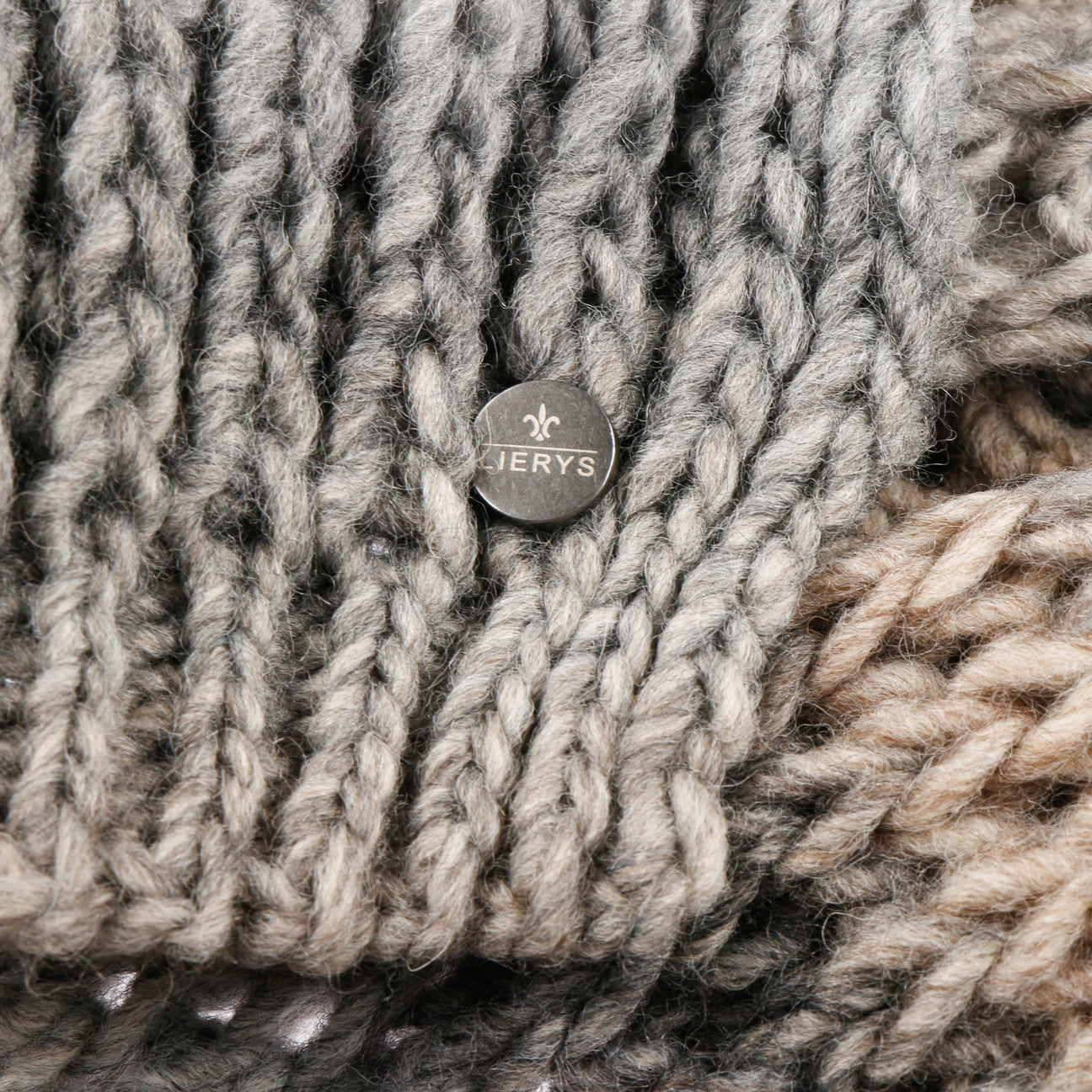 gris-beige