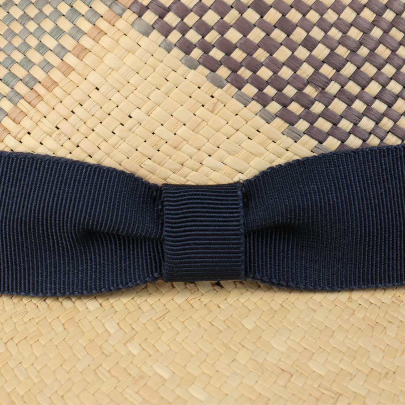 beige-bleu