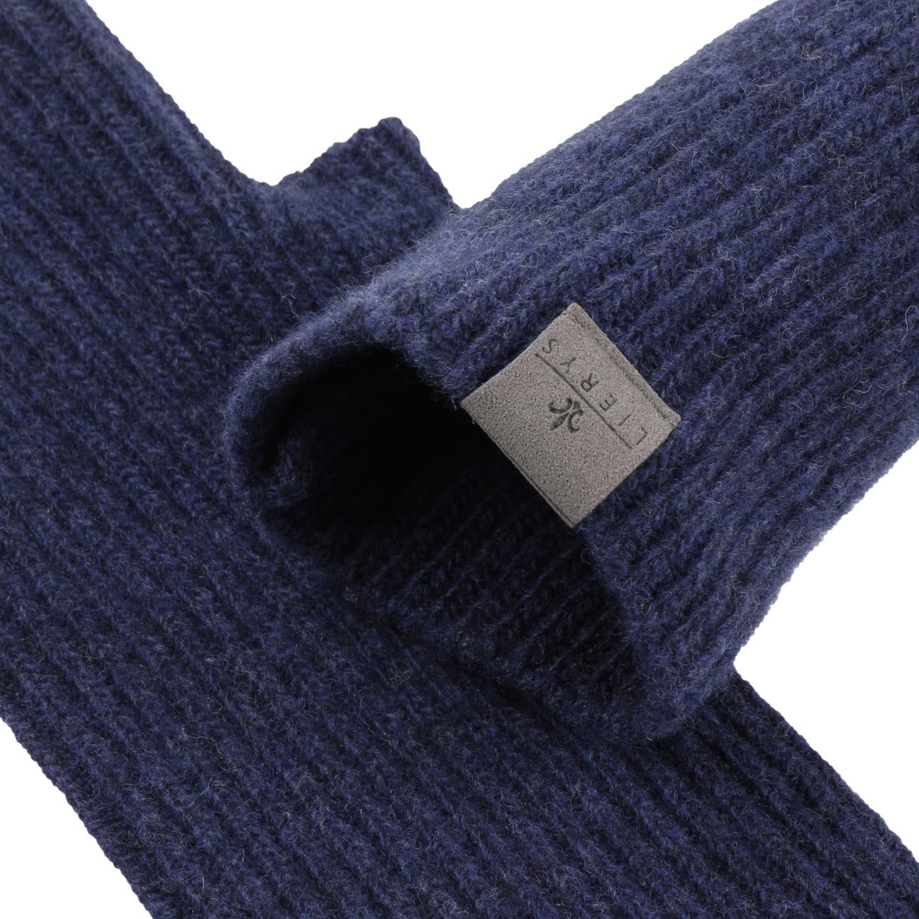 bleu fonce