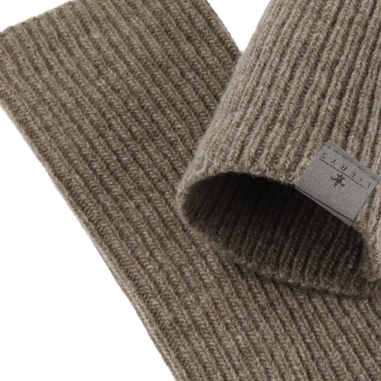 beige fonce