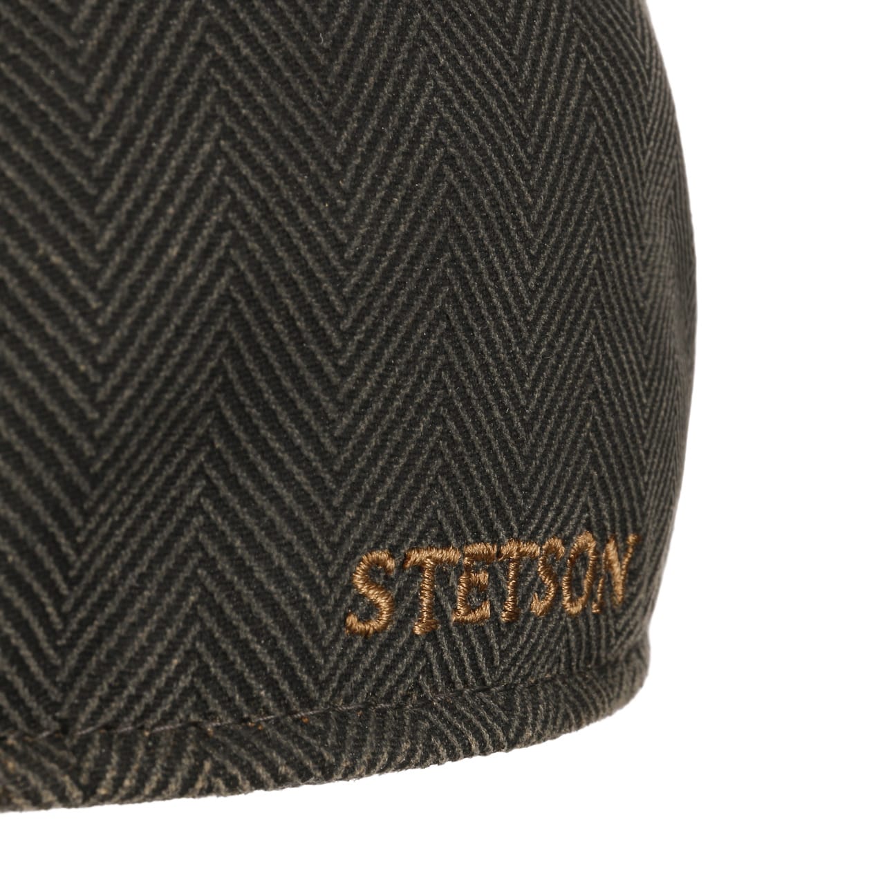 marron-olive