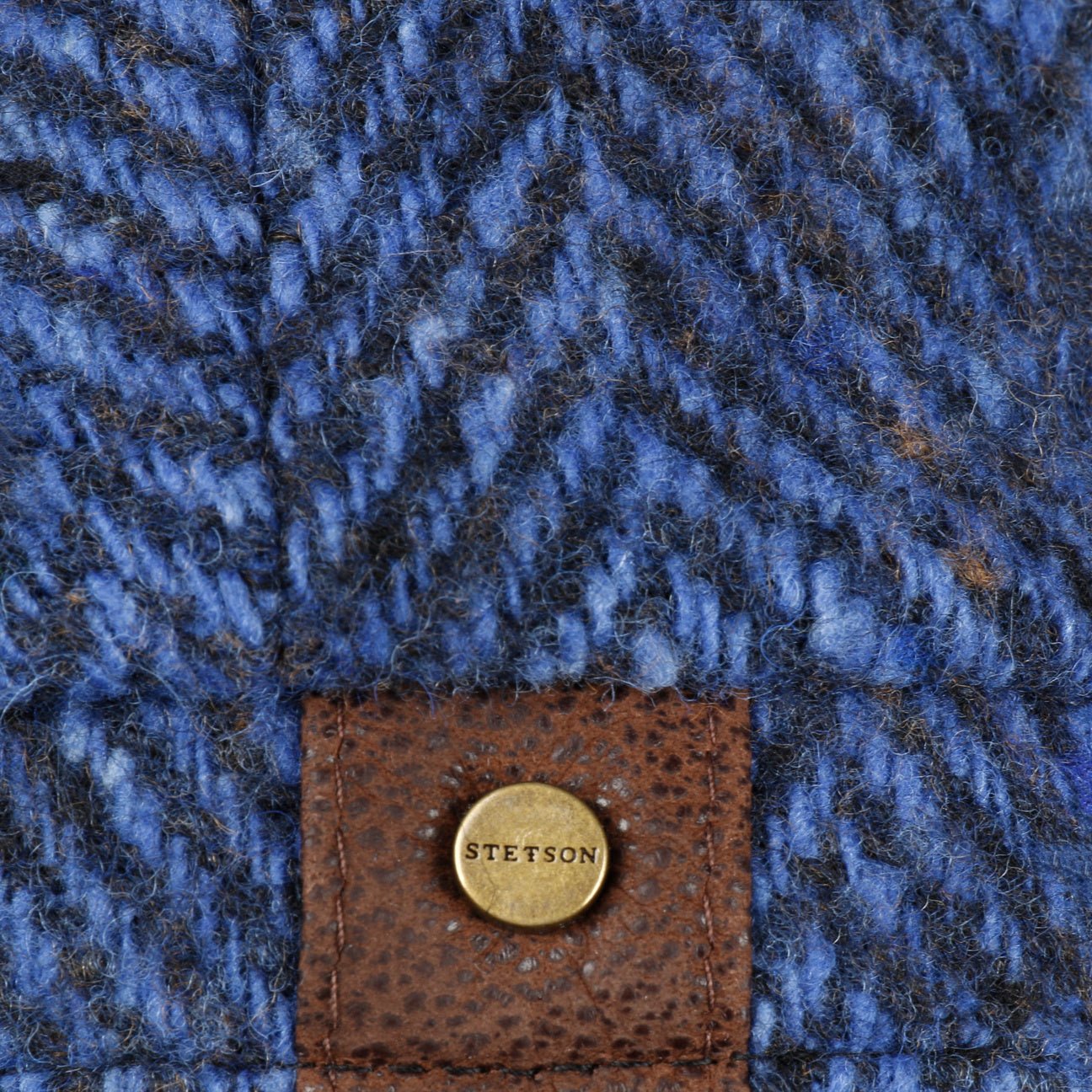 bleu-mouchete