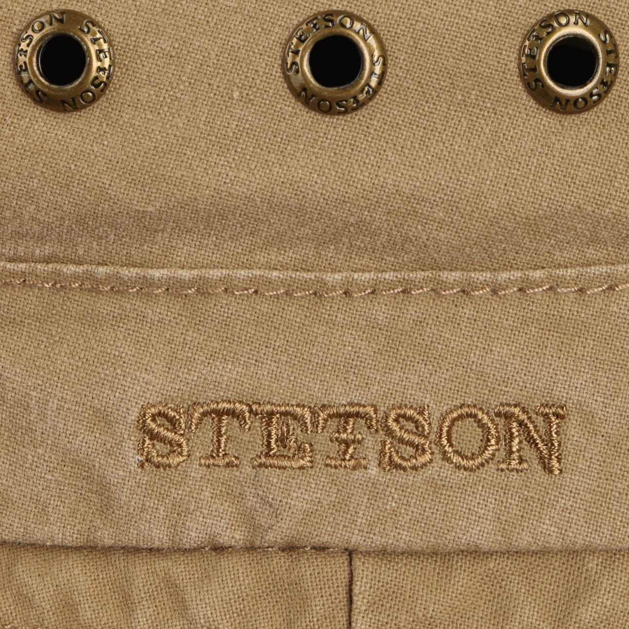beige fonce