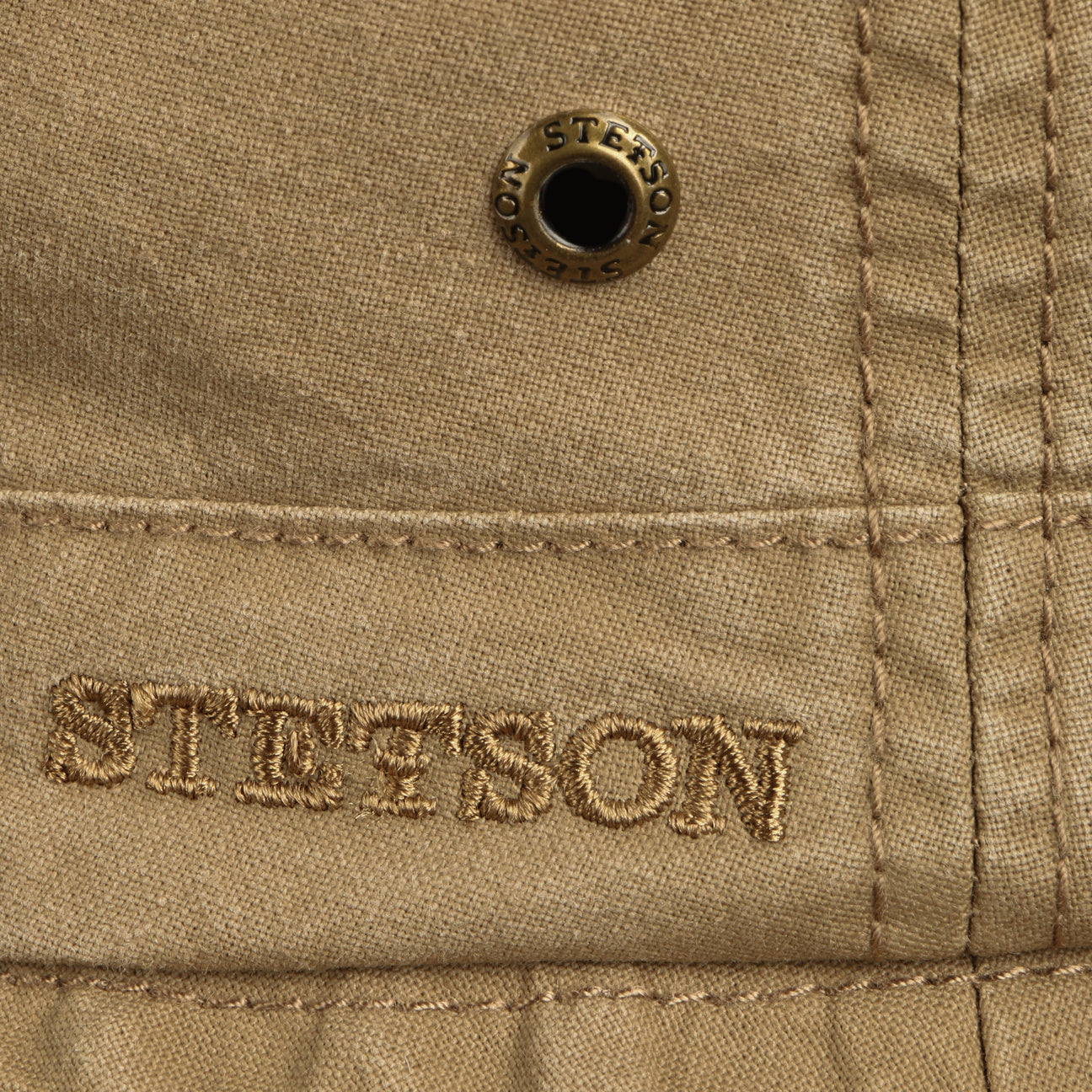 beige fonce