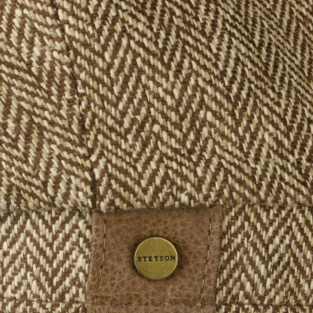 beige-mouchete