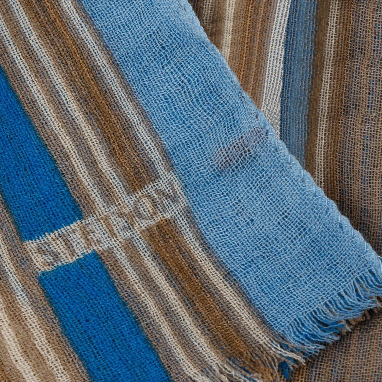 marron-bleu