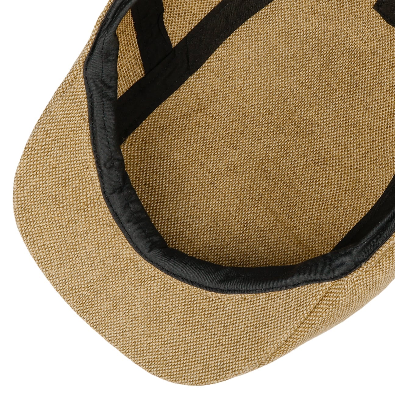 beige-mouchete