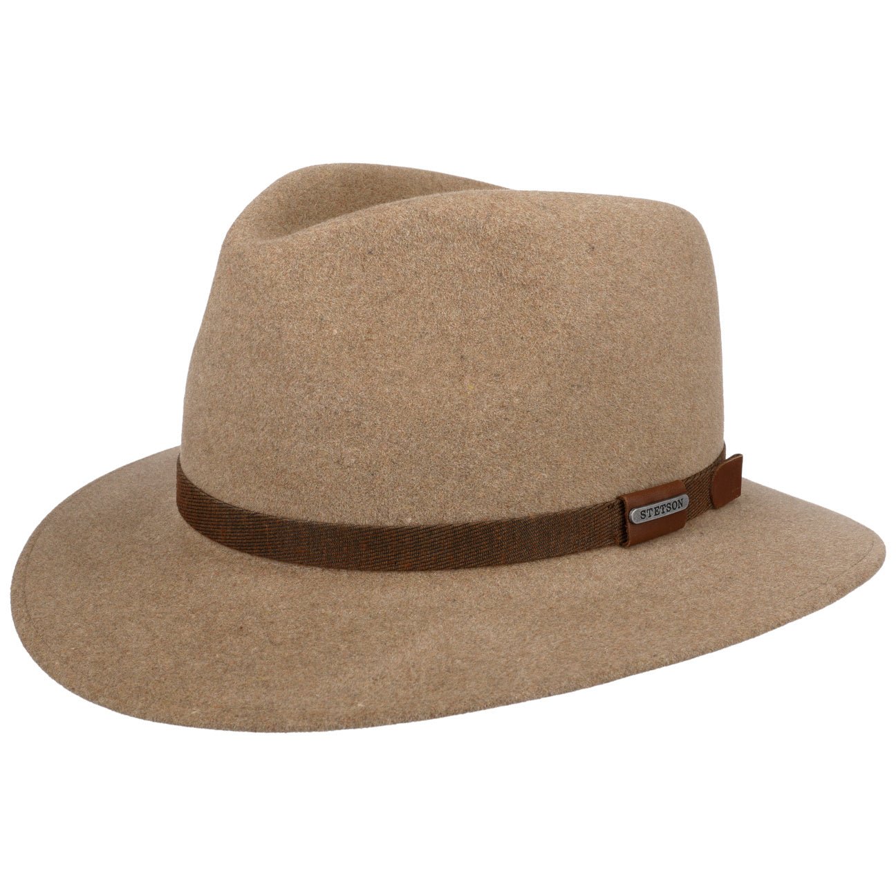 beige-mouchete
