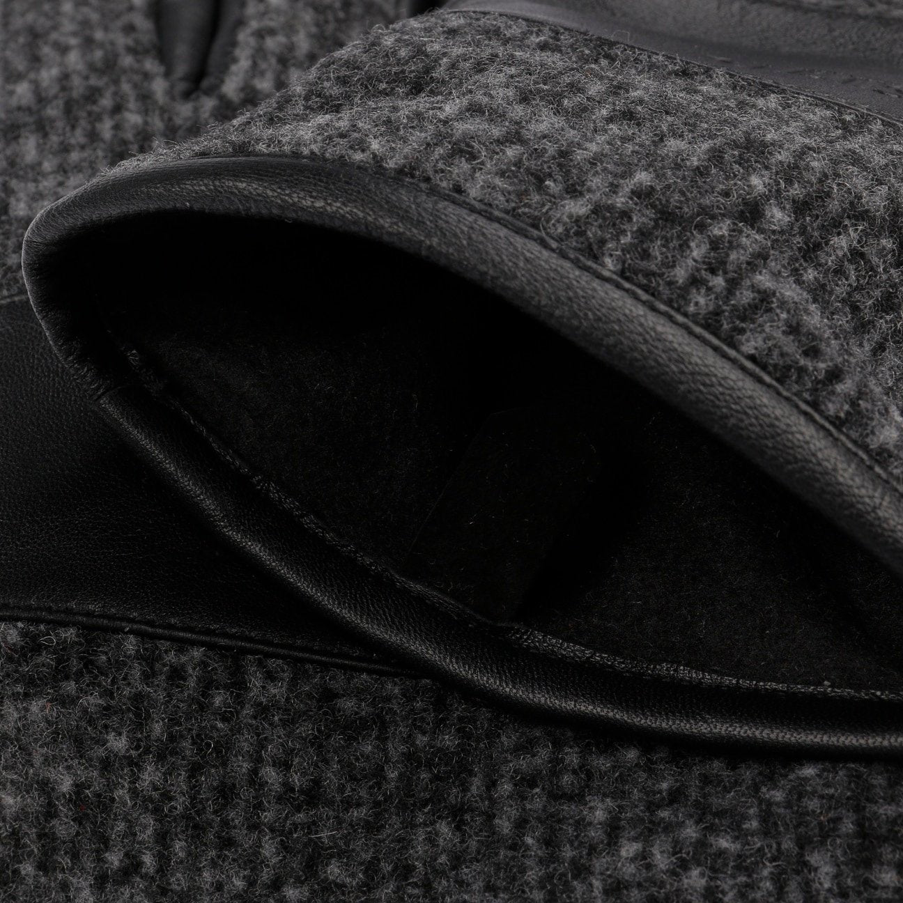 noir-gris