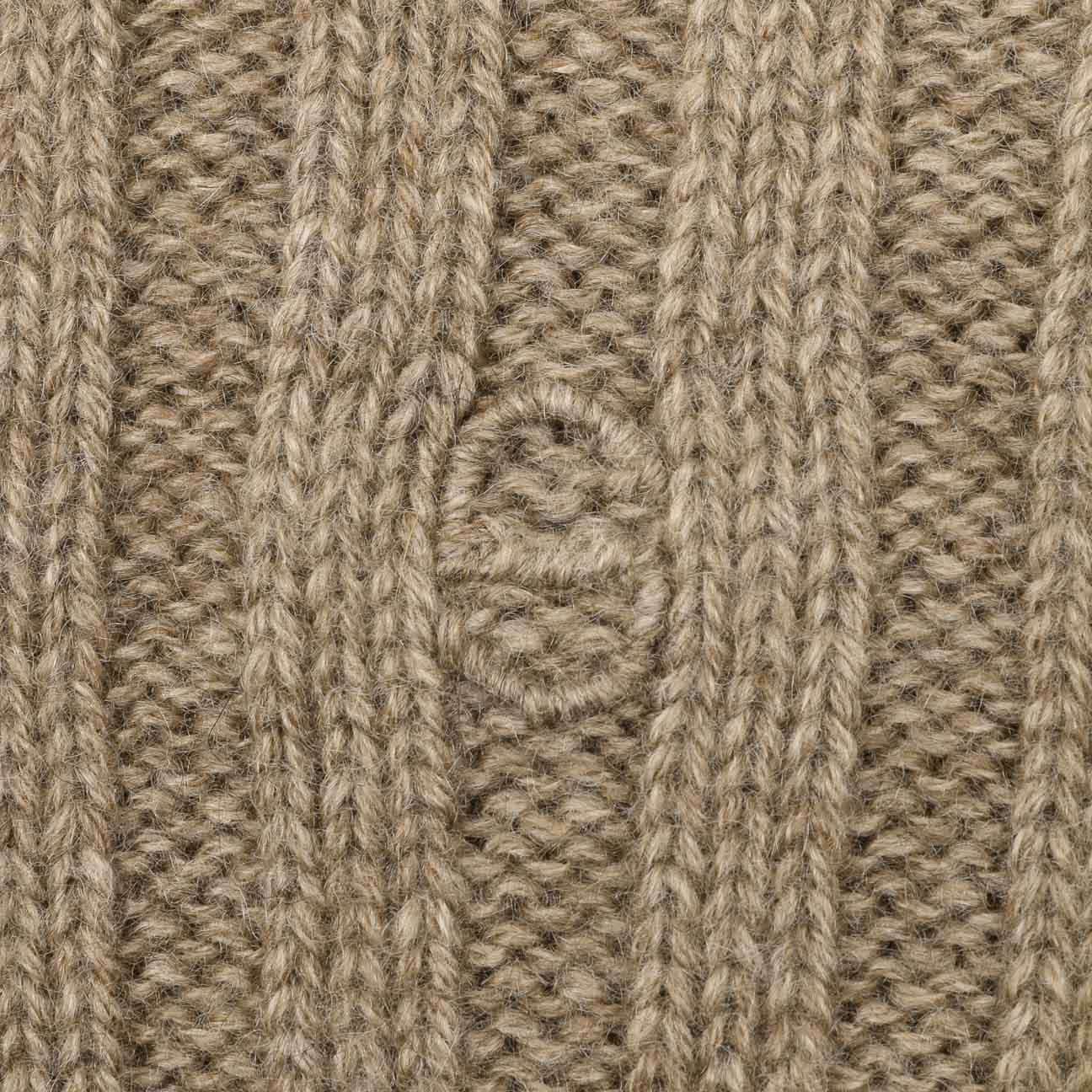 beige fonce