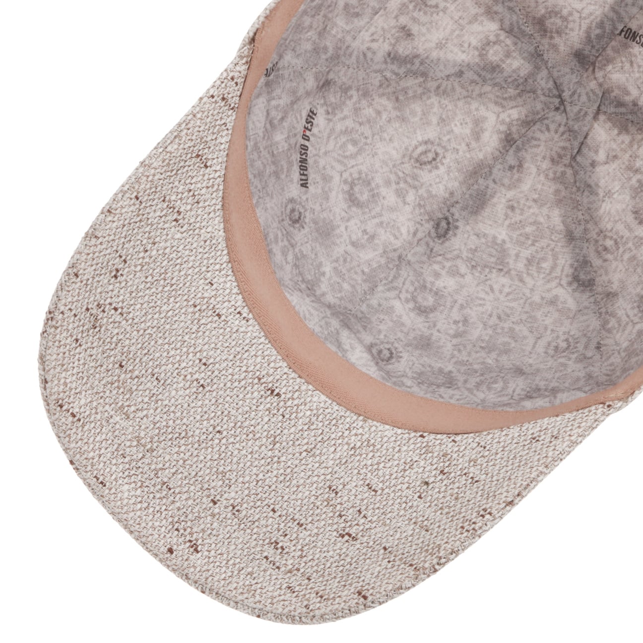 beige-mouchete